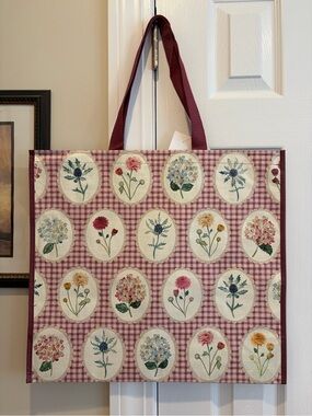 Homegoods/ TJ Maxx Floral Gingham Reusable Tote Bag 🌸🌷🛍️